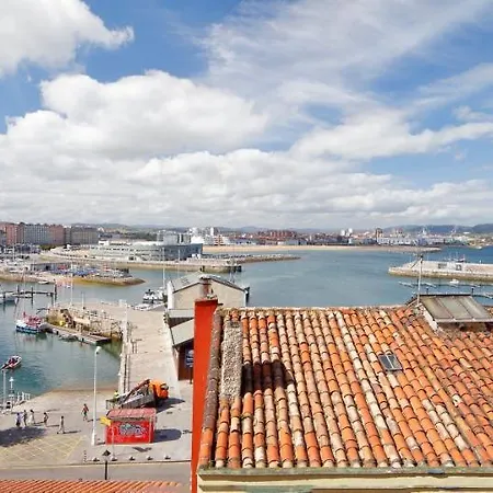 Puerto Deportivo Cimadevilla Apartament